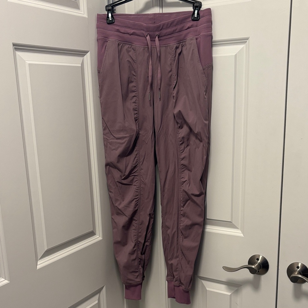 Lululemon jogger pants